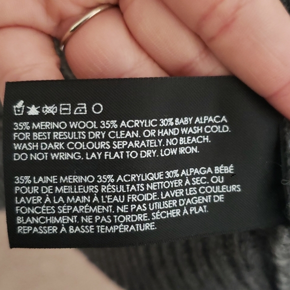 Club Monaco Gray Tunic Length Sweater - Picture 5 of 6